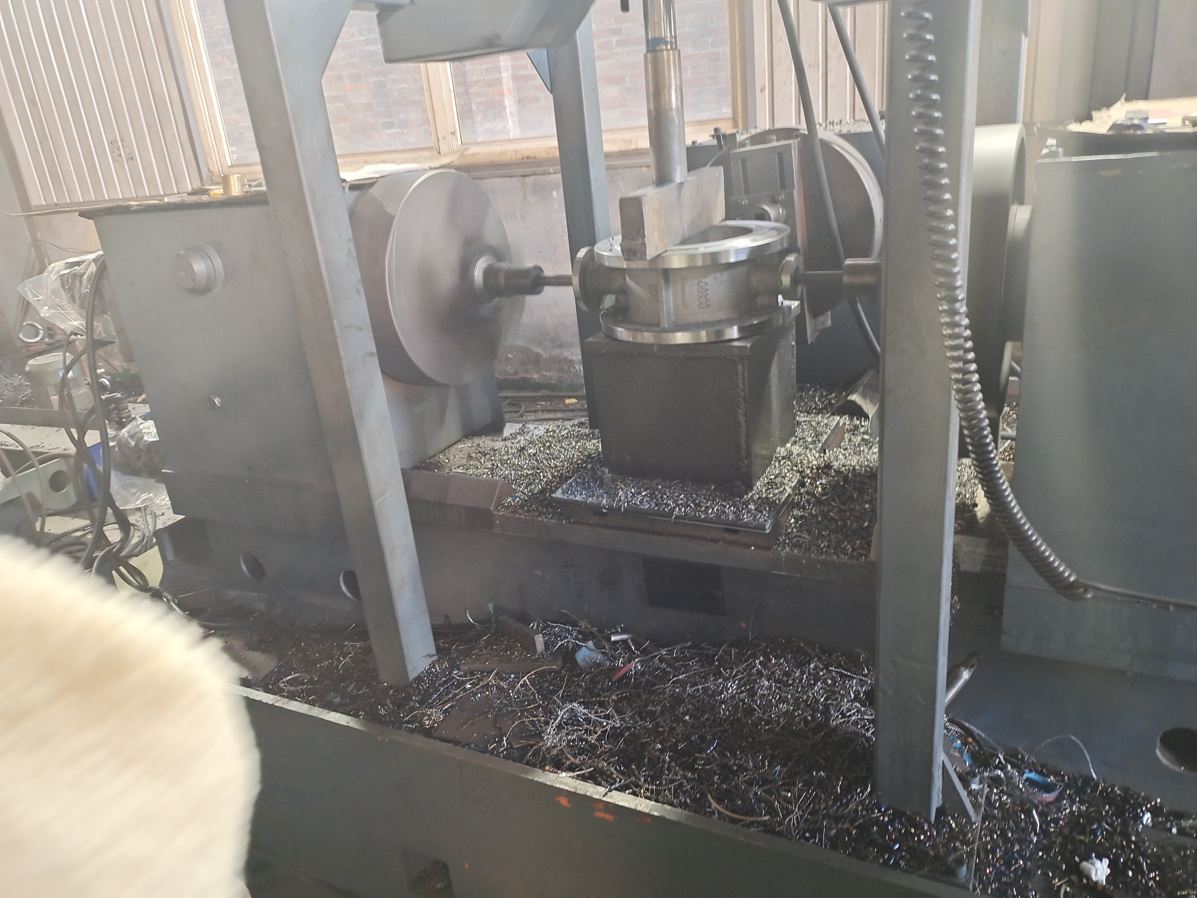 蝶閥專（zhuān）用雙麵鏜床