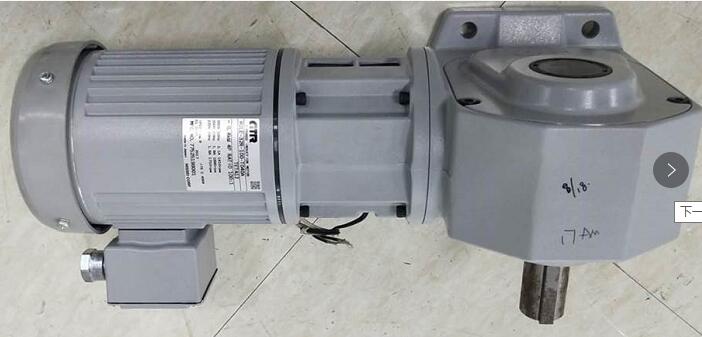 日精減速機型號（hào）H2LE-32R-100-T040A帶離合器