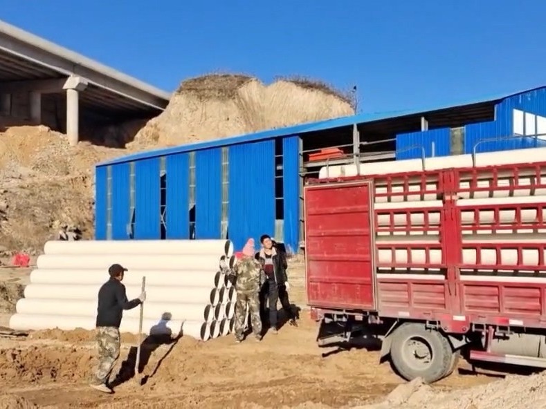 310國道新密某橋梁（liáng）給排水管道項目選（xuǎn）擇香蕉影视（kāng）建材