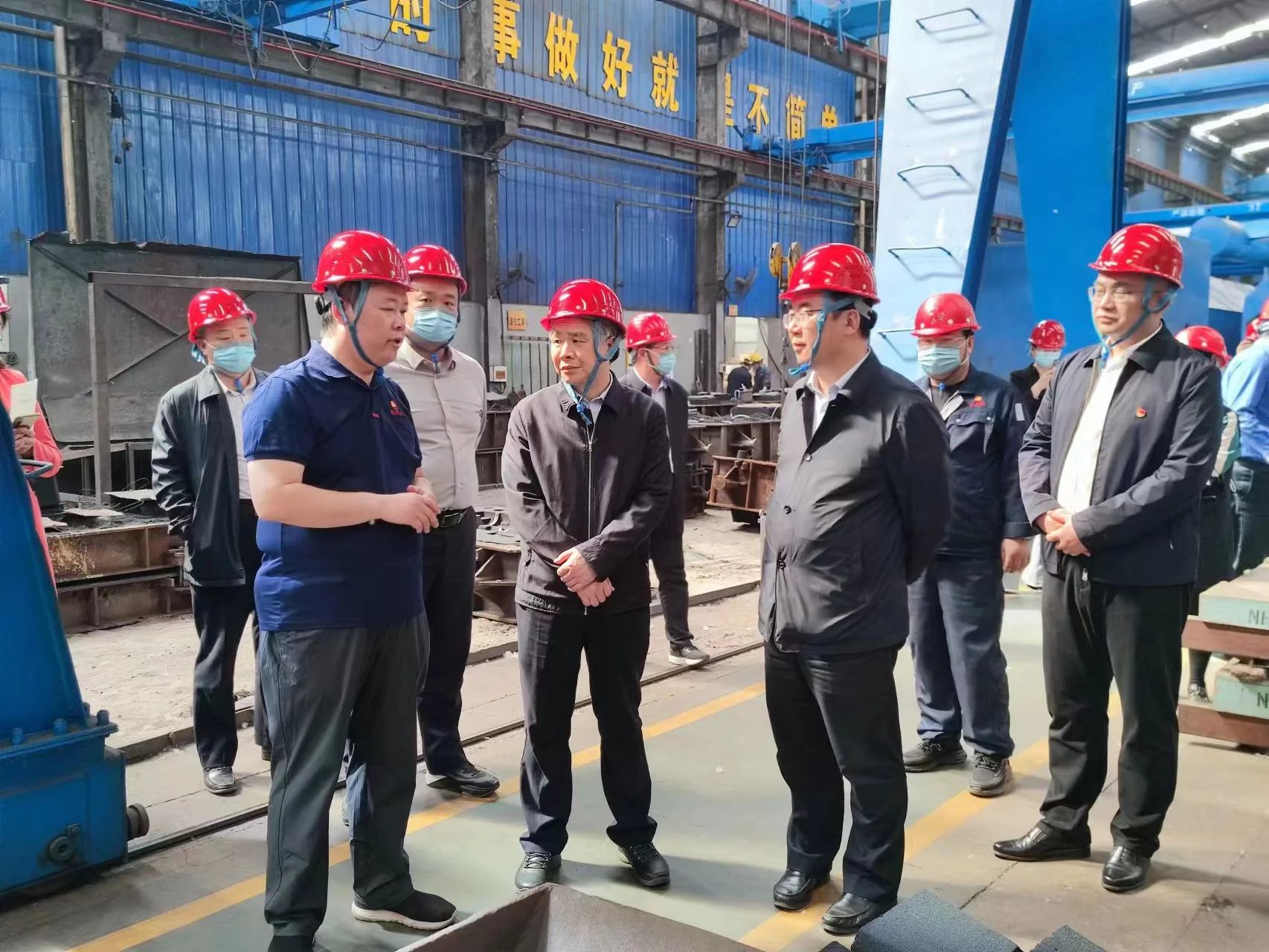 市委常委王占波蒞臨嫩草影院公司調研