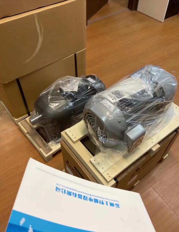 日本三菱減速馬達型號：GM-SPB-1.5KW-4P-1/2...
