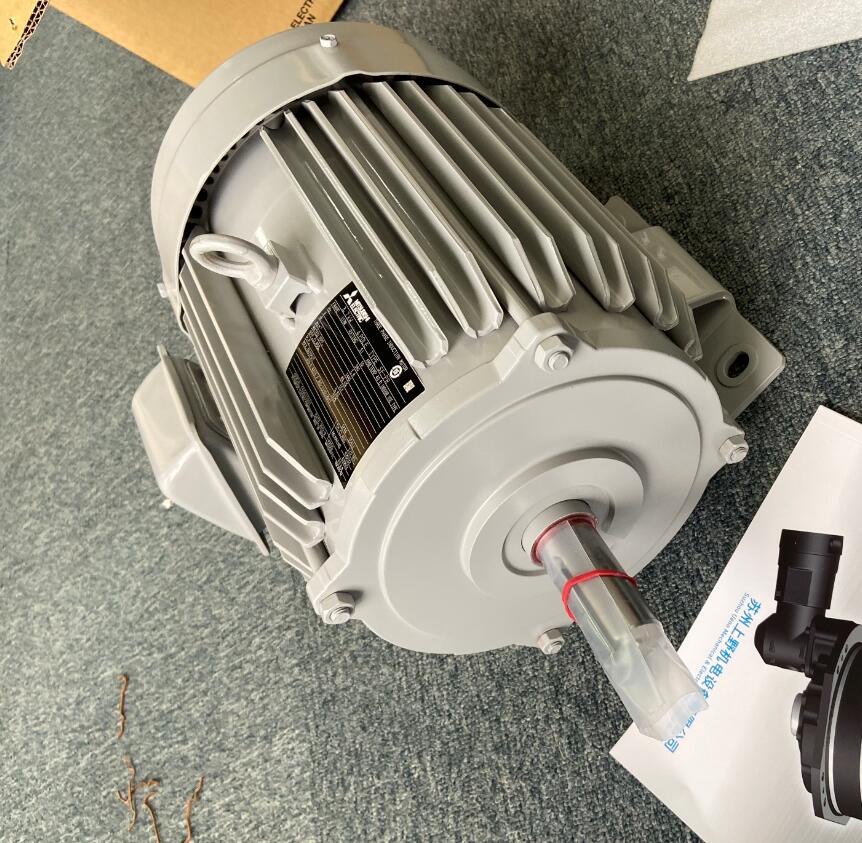 日本三菱三相異步電動機型號：SF-PR-0.75KW-4P-...