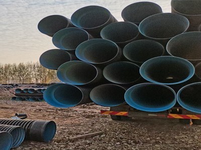 河南香蕉影视建材告訴你PE波紋管在存儲和（hé）使用時的注意事項。